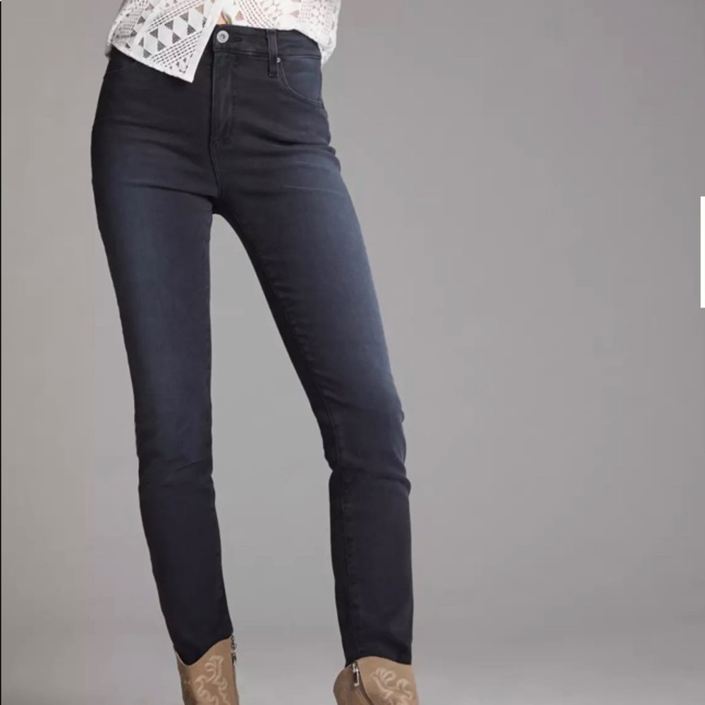AG Jeans Adriano Goldschmied- The Stevie Slim Straight Size 27